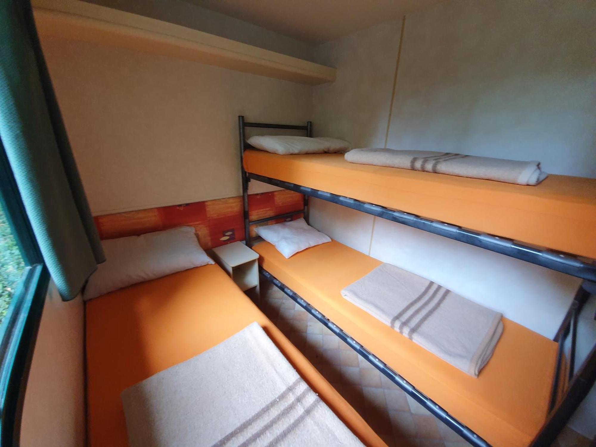 Naturexpert Mobil Hazak-Pelso Kemping Alsooers Exterior photo